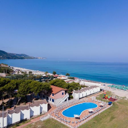 Villaggio Residence Emmesse Zambrone Dış mekan fotoğraf