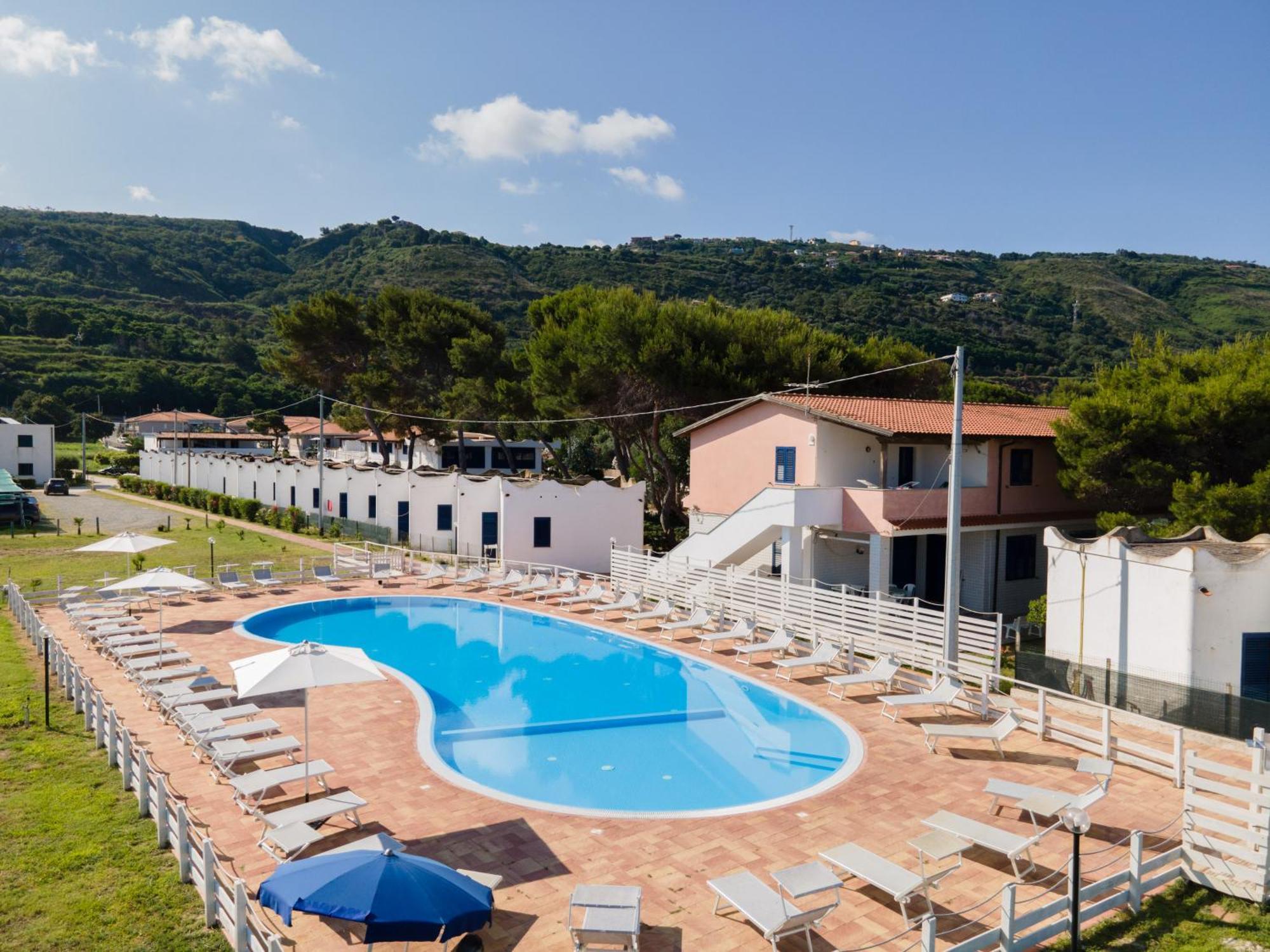Villaggio Residence Emmesse Zambrone Dış mekan fotoğraf