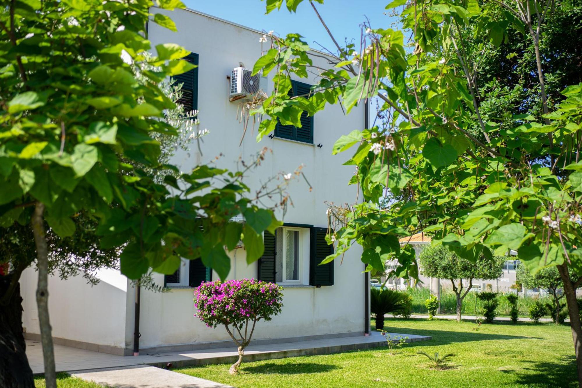 Villaggio Residence Emmesse Zambrone Dış mekan fotoğraf