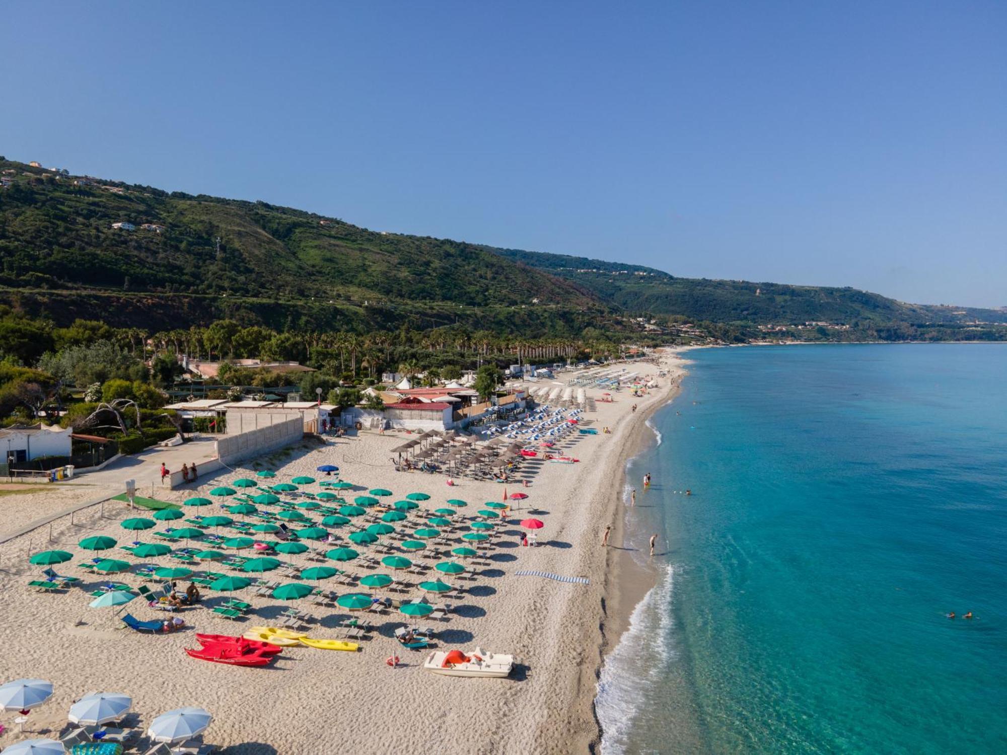 Villaggio Residence Emmesse Zambrone Dış mekan fotoğraf